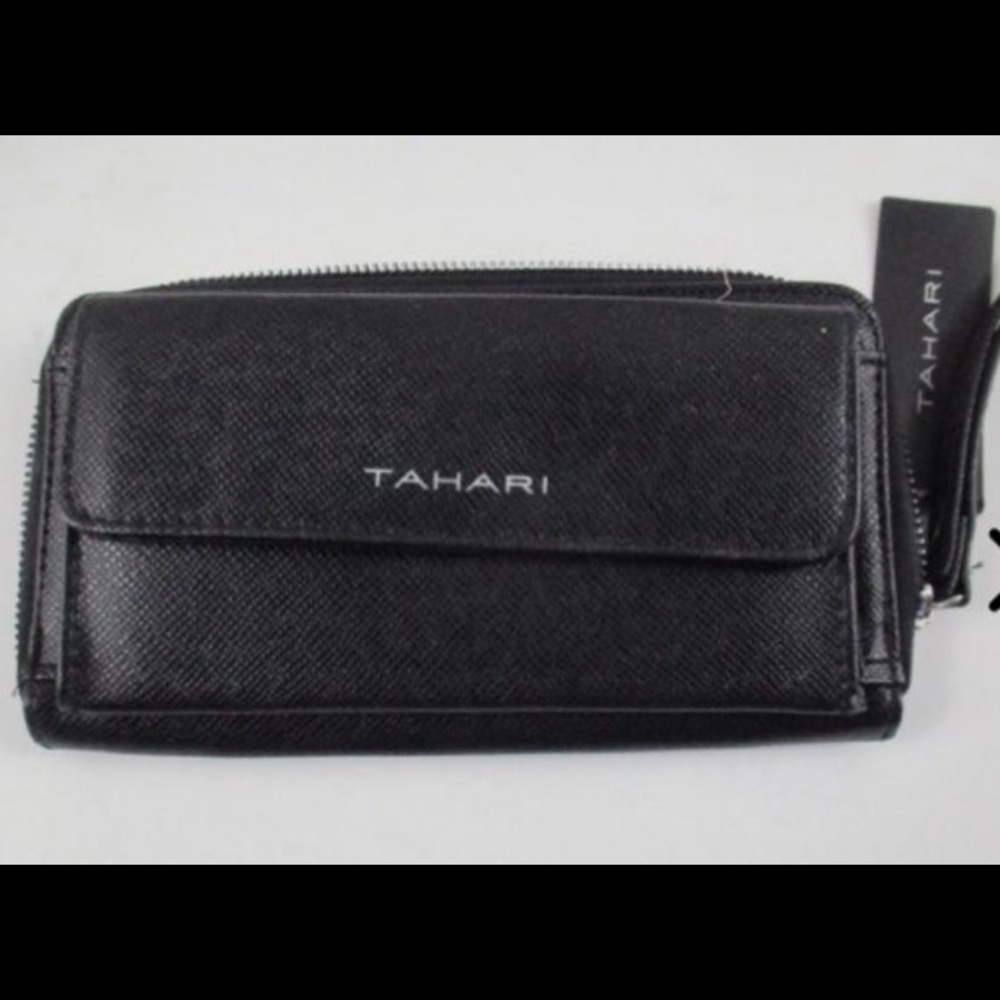 NWT Tahari Black Front Pocket Organizer Zippered Wallet